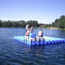 ponton-badeinsel-mit-eckaufdopplung-11