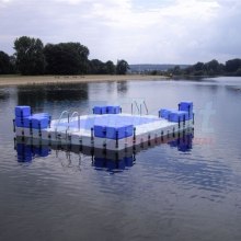 ponton-badeinsel-mit-rutsche-8