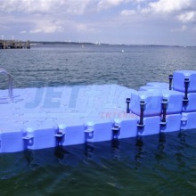 schwimmende-badeinsel-mit-eckaufdopplung-19