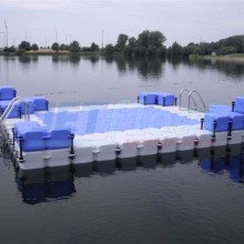 schwimmende-badeinsel-mit-eckaufdopplung-22
