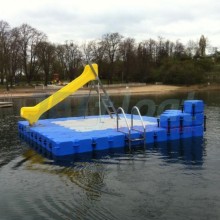 schwimminsel-mit-rutsche-21