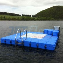 schwimminsel-mit-rutsche-22