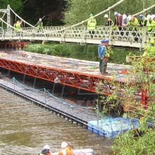 1_schwimmende-behelfsbruecken-4