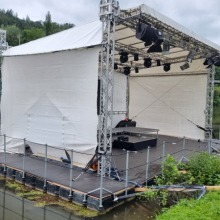 seebuehne-hochzeit-wasser5