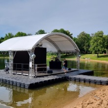 seebuehne-hochzeit-wasser9