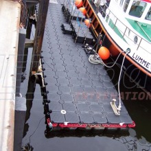 HAFENANLAGE BOOTSSTEGE