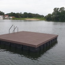 ponton-bootsanleger-holz-2