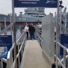 schwimmkoerper-bootssteg-stegbauer-duwe2