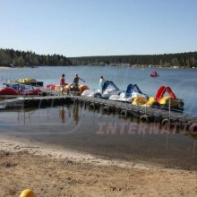 schwimmsteg-boote-2