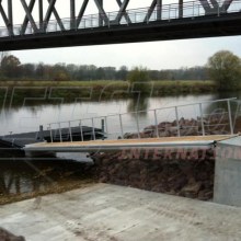 schwimmstege-boote-9-7