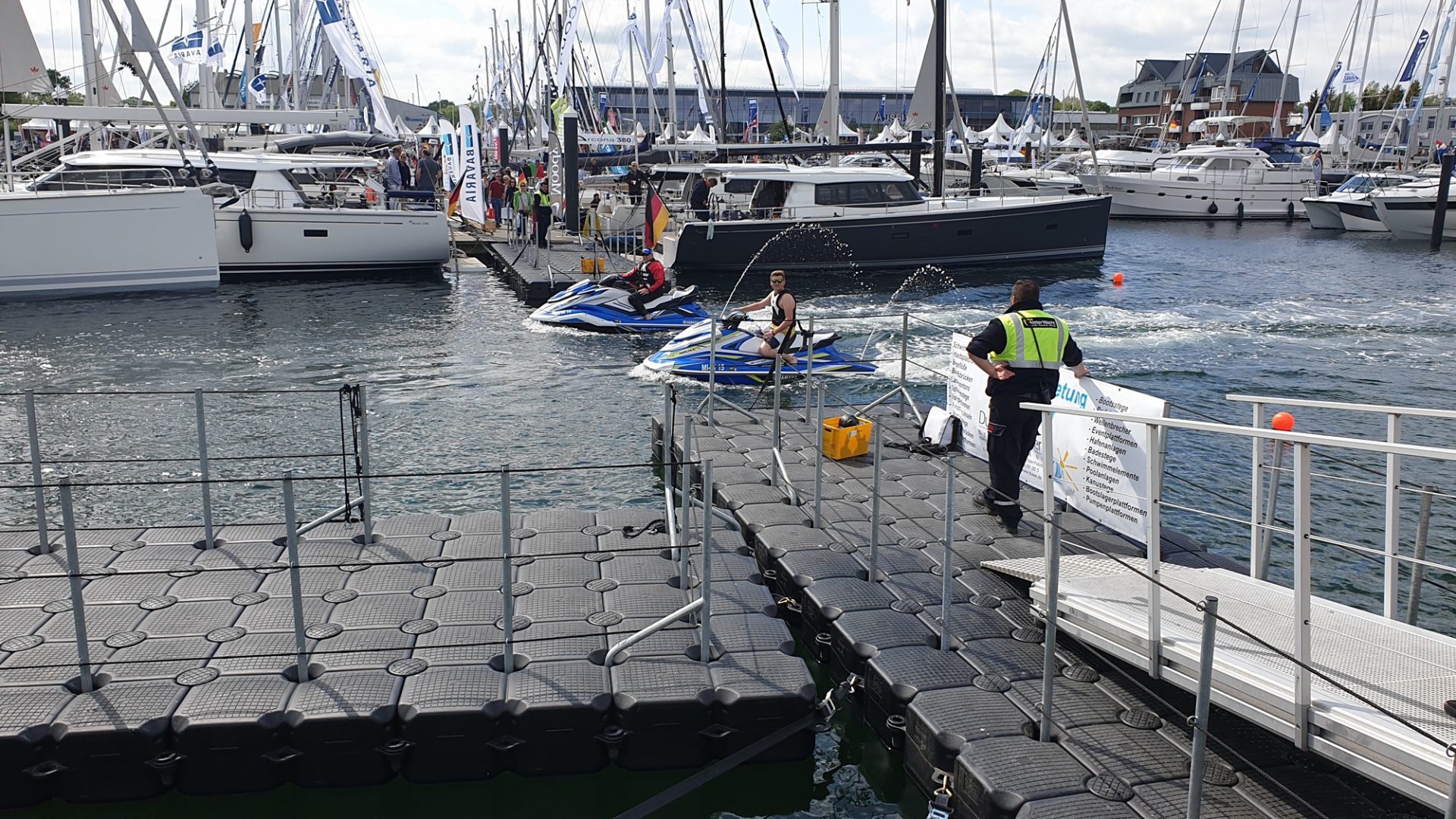 Yachtfestival pontons